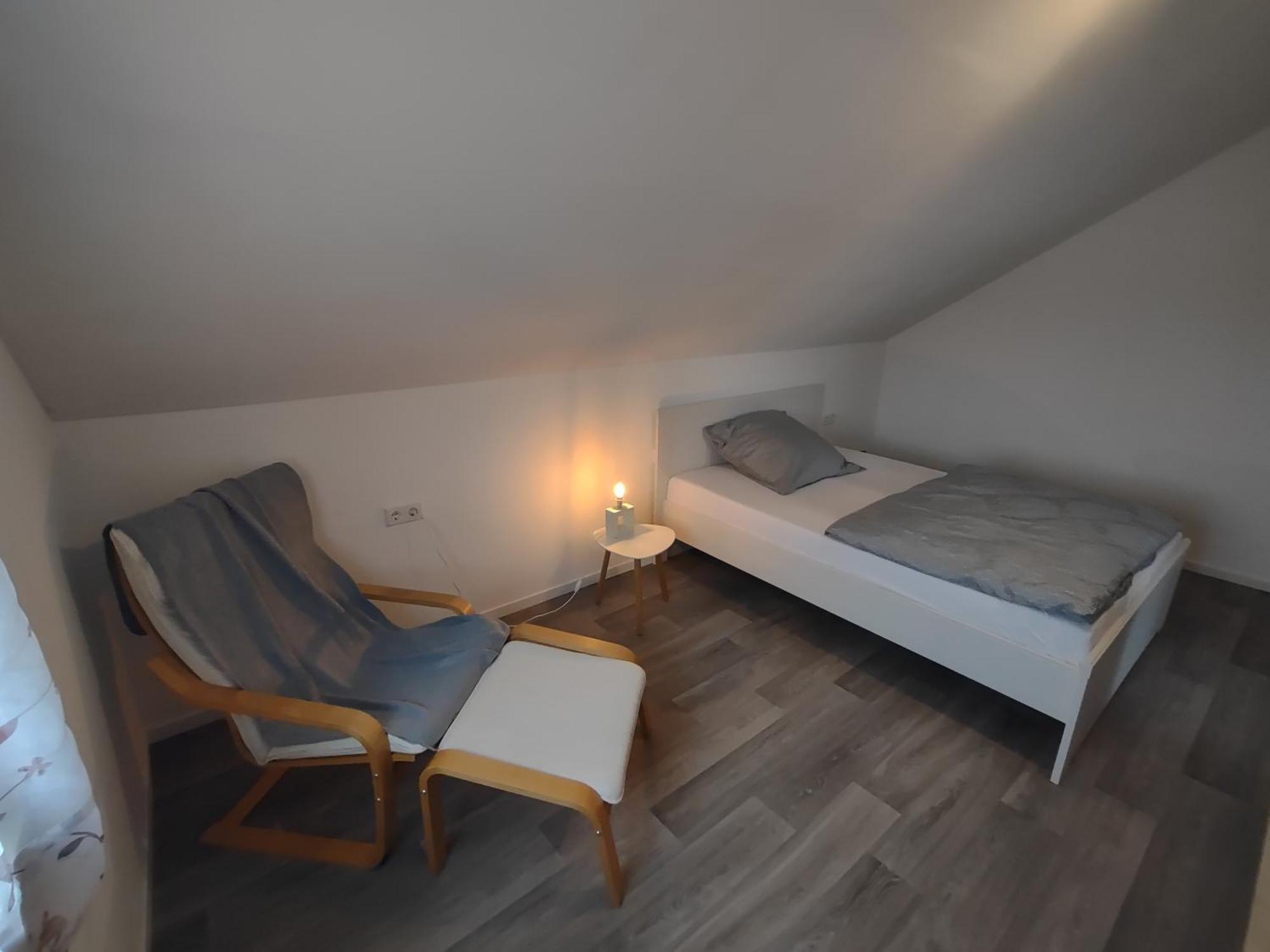 Homestay Monteurzimmer In Mit Kueche Und Bad *
